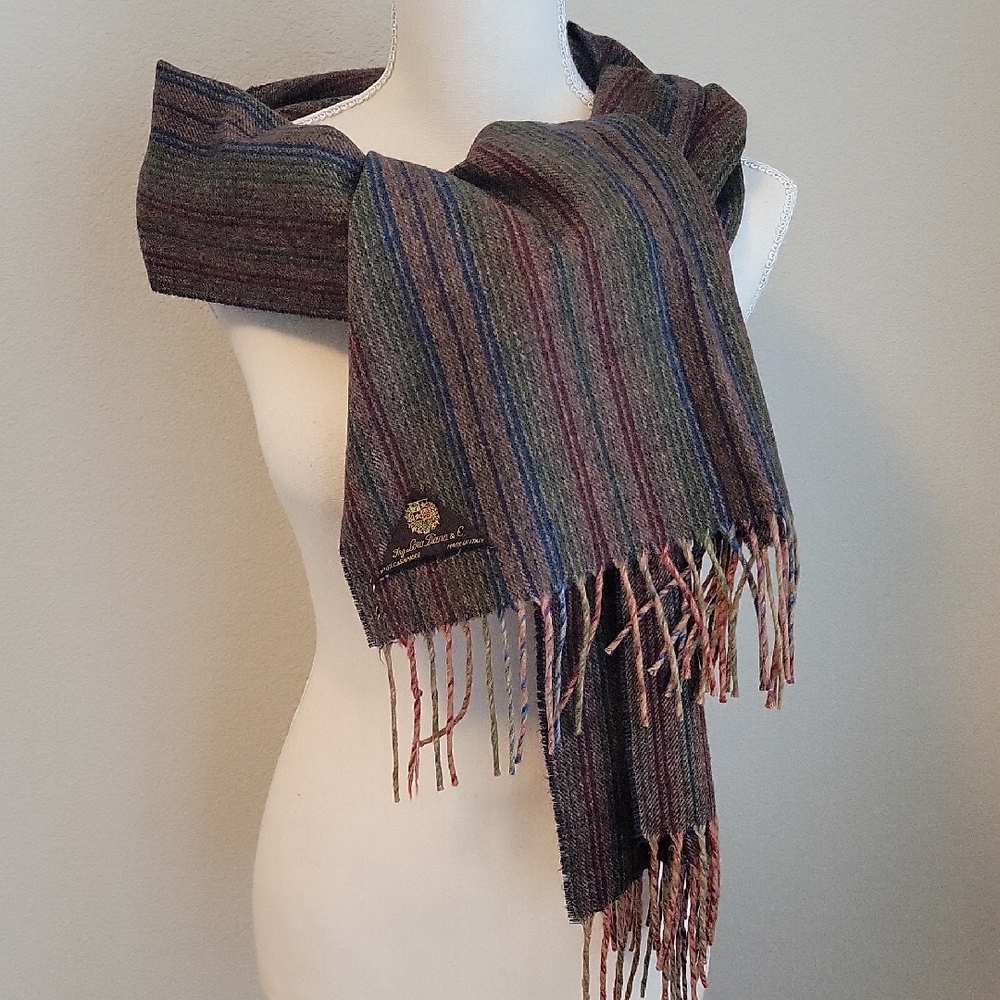 Vintage Ing Loro Piana & C  100% Cashmere Elegant Striped Scarf  Made in Italy